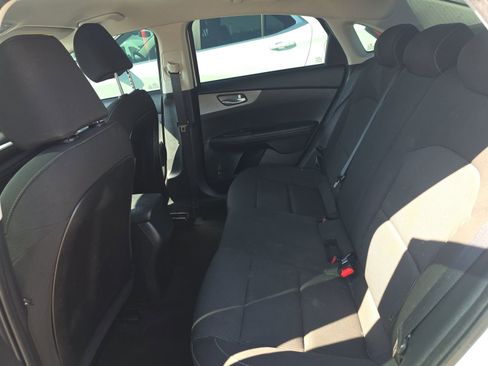 Used 2020 Kia Forte LXS image 15