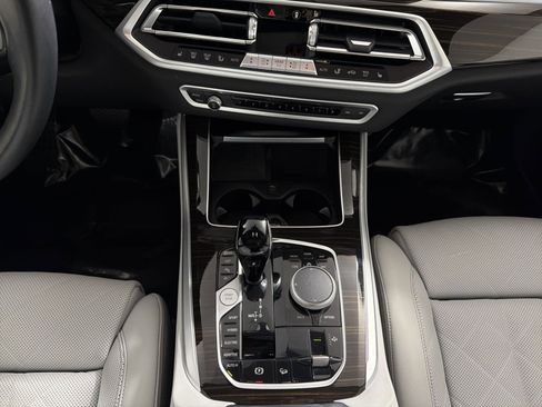 Used 2023 BMW X5 xDrive45e w/ Climate Comfort Package image 22