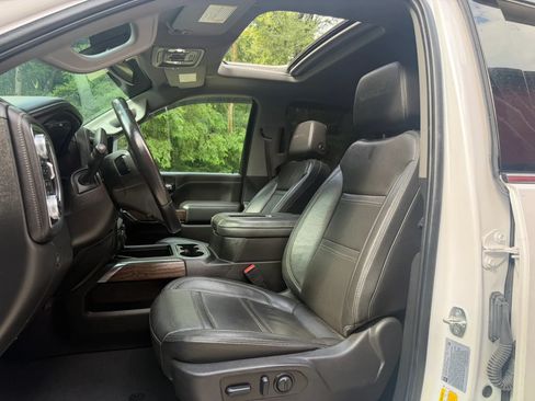 Used 2022 GMC Sierra 2500 Denali AWD/4WD image 14