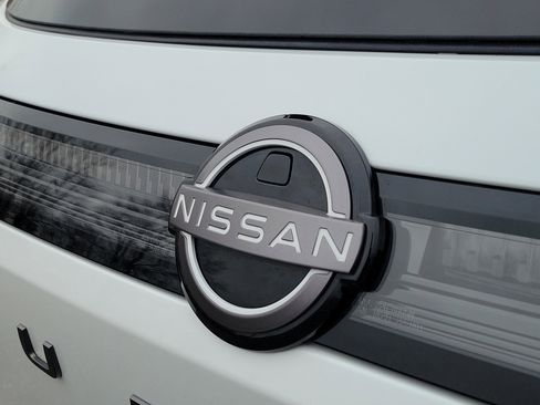 Used 2025 Nissan Murano SL image 6