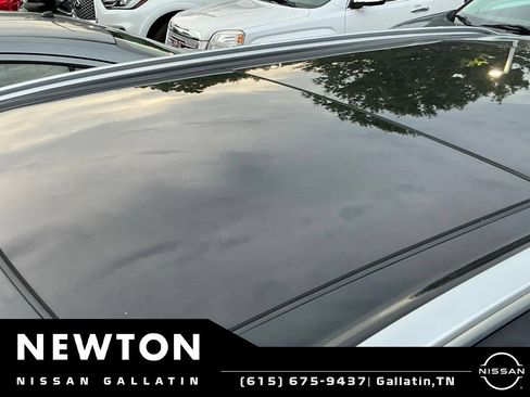 Used 2023 Volvo XC60 B5 Ultimate AWD/4WD image 3
