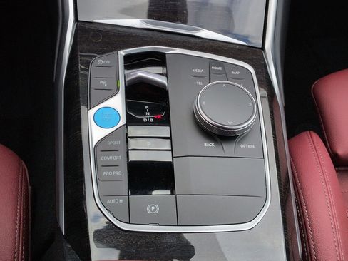 Used 2023 BMW i4 eDrive40 w/ Premium Package RWD image 26