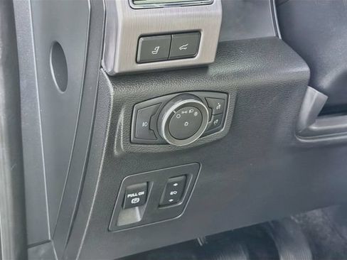 Used 2018 Ford Expedition Max Platinum RWD image 10