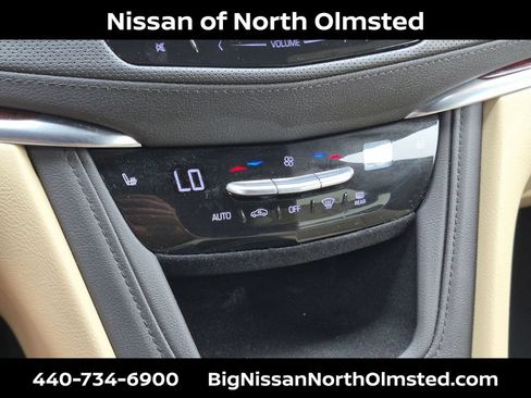 Used 2019 Cadillac XT5 Luxury FWD image 18