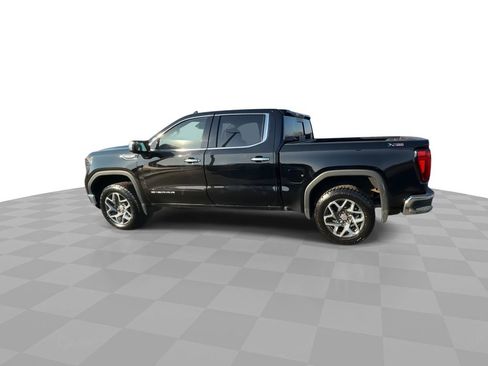 Used 2024 GMC Sierra 1500 SLT w/ SLT Convenience Package image 6