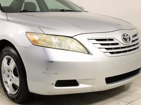 Used 2009 Toyota Camry LE image 35