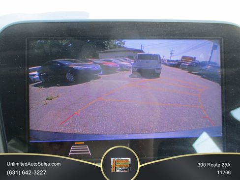 Used 2020 Chevrolet Malibu LS w/ LPO, Convenience Package 1 FWD image 6