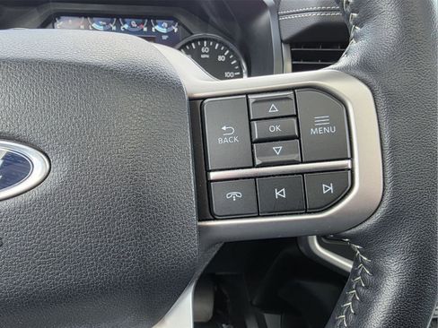 Used 2023 Ford Expedition XLT AWD/4WD image 17
