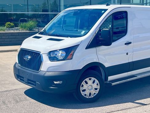Certified 2025 Ford Transit 250 Low Roof w/ Exterior Upgrade Package RWD image 2