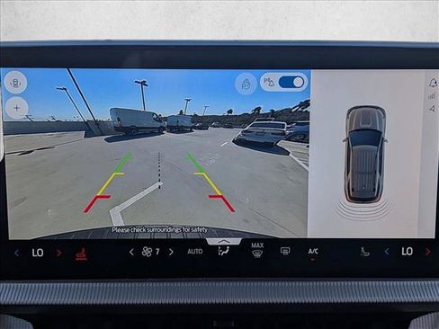 New 2026 Ford Explorer Active RWD image 13