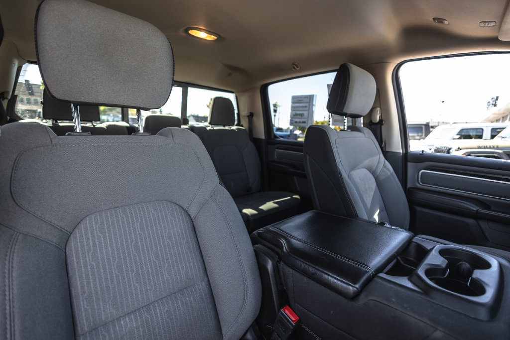 Used 2020 RAM 1500 Big Horn AWD/4WD image 28