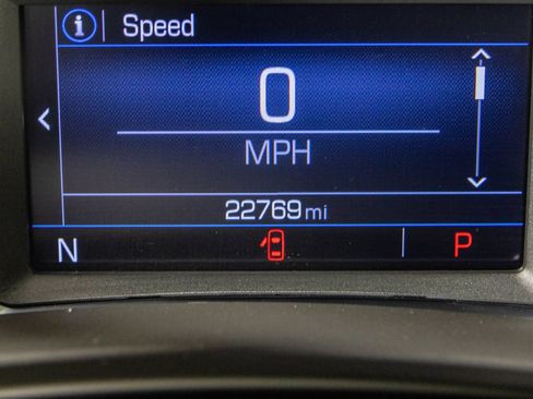 Used 2023 GMC Terrain SLE w/ Driver Convenience Package FWD image 38