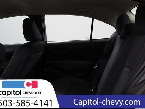 Used 2024 Toyota Corolla LE FWD image 30
