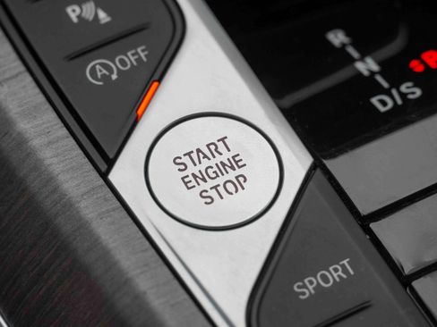 Certified 2025 BMW 430i image 19