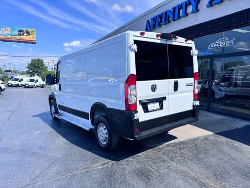 Used 2023 RAM ProMaster 2500 image 3