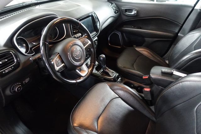 Used 2020 Jeep Compass Limited AWD/4WD image 10