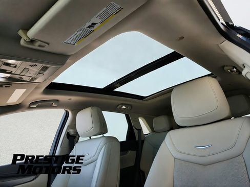Used 2020 Cadillac XT5 Premium Luxury AWD/4WD image 37