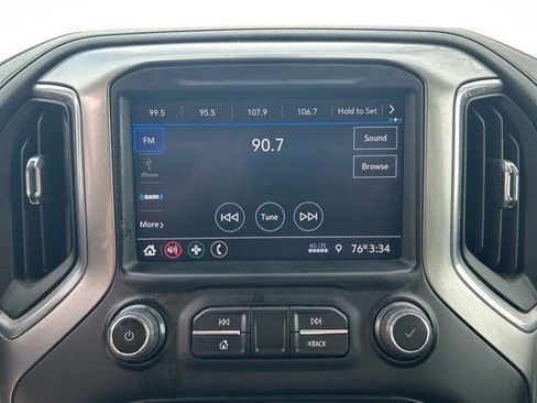 Used 2022 Chevrolet Silverado 1500 LT image 22