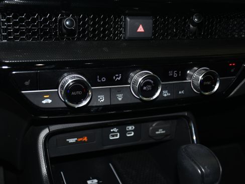 Used 2024 Honda CR-V EX-L image 15