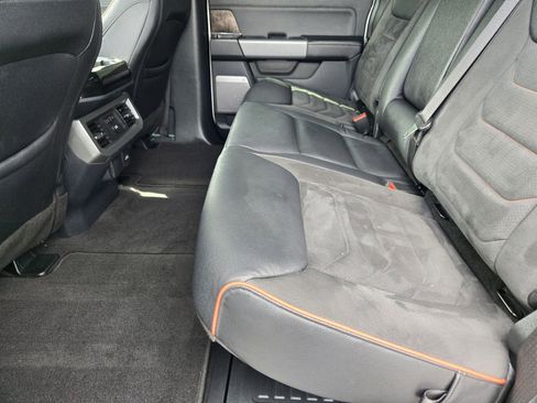 Used 2023 Ford F250 Lariat w/ Lariat Ultimate Package image 29