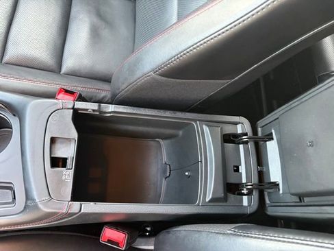 Used 2025 Dodge Durango GT image 24