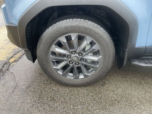 Certified 2024 Toyota Land Cruiser w/ Premium Package image 9