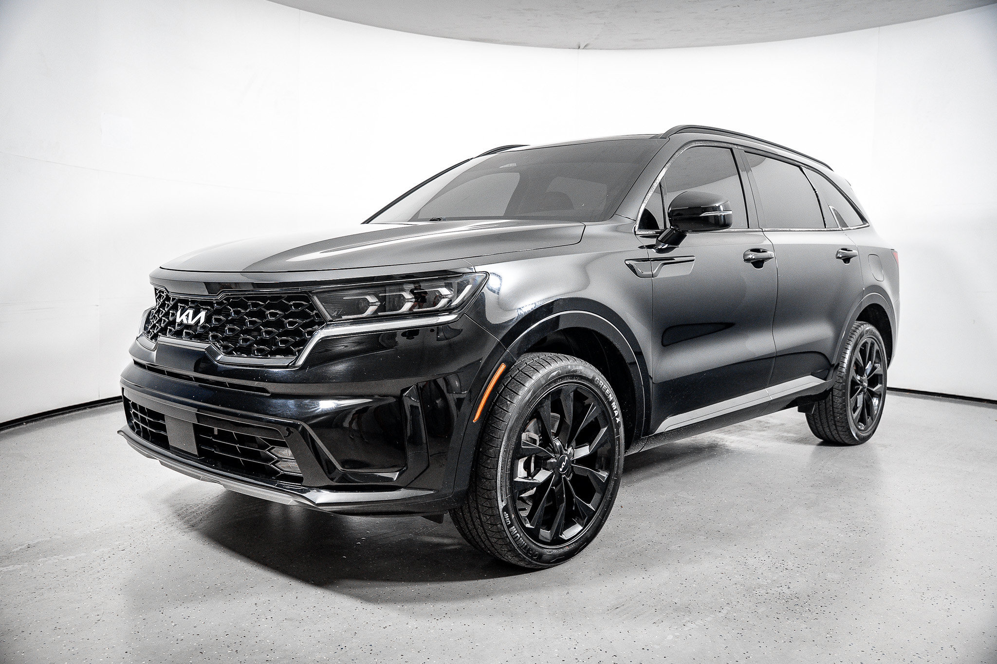 Used 2023 Kia Sorento SX AWD/4WD image 19
