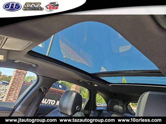 Used 2018 Jaguar F-PACE R-Sport AWD/4WD image 13