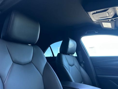 Used 2024 Cadillac CT4 Luxury RWD image 17