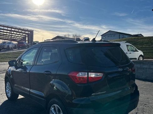 Used 2018 Ford EcoSport SE image 7