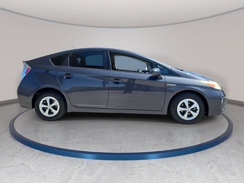 Used 2013 Toyota Prius Three FWD image 5