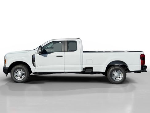 New 2026 Ford F250 XL w/ 360-Degree Camera Package image 2