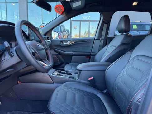 Used 2023 Ford Escape ST-Line Elite w/ Premium Technology Package image 13