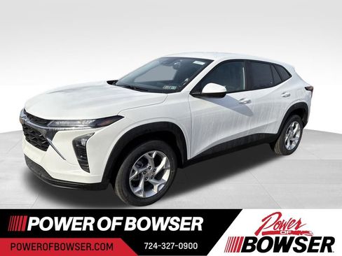 New 2026 Chevrolet Trax LS w/ LS Convenience Package image 1