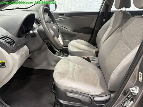 Used 2017 Hyundai Accent SE FWD image 22