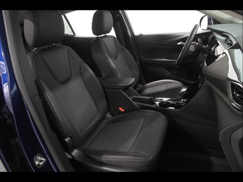 Used 2023 Buick Encore GX Select w/ Safety Package II AWD/4WD image 18