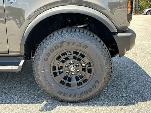 New 2026 Ford Bronco Outer Banks AWD/4WD image 12