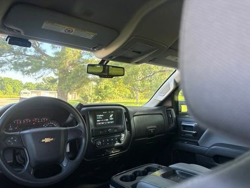 Used 2019 Chevrolet Silverado 2500 W/T w/ WT Convenience Package AWD/4WD image 43