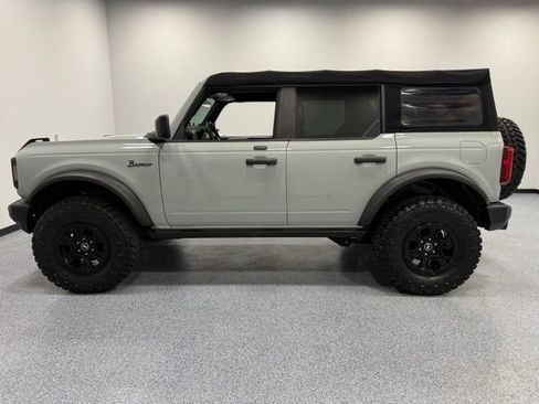 Used 2022 Ford Bronco 4-Door AWD/4WD image 8