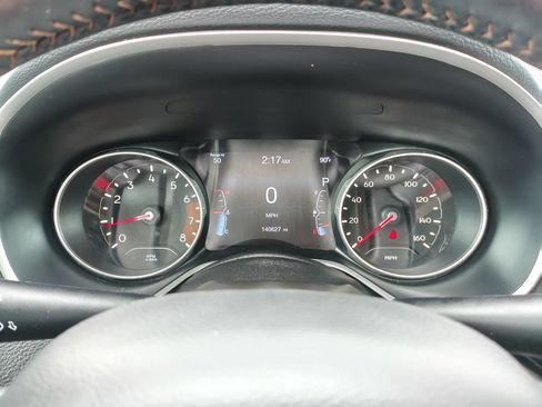 Used 2018 Jeep Compass Limited AWD/4WD image 23