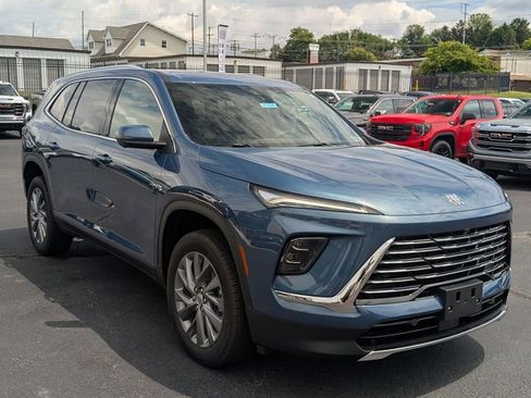 New 2025 Buick Enclave Preferred image 3