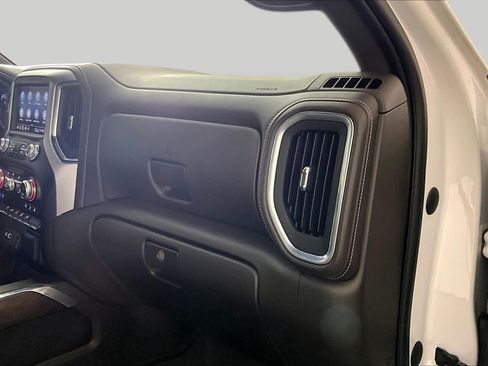 Certified 2022 GMC Sierra 1500 SLT w/ SLT Convenience Package RWD image 18
