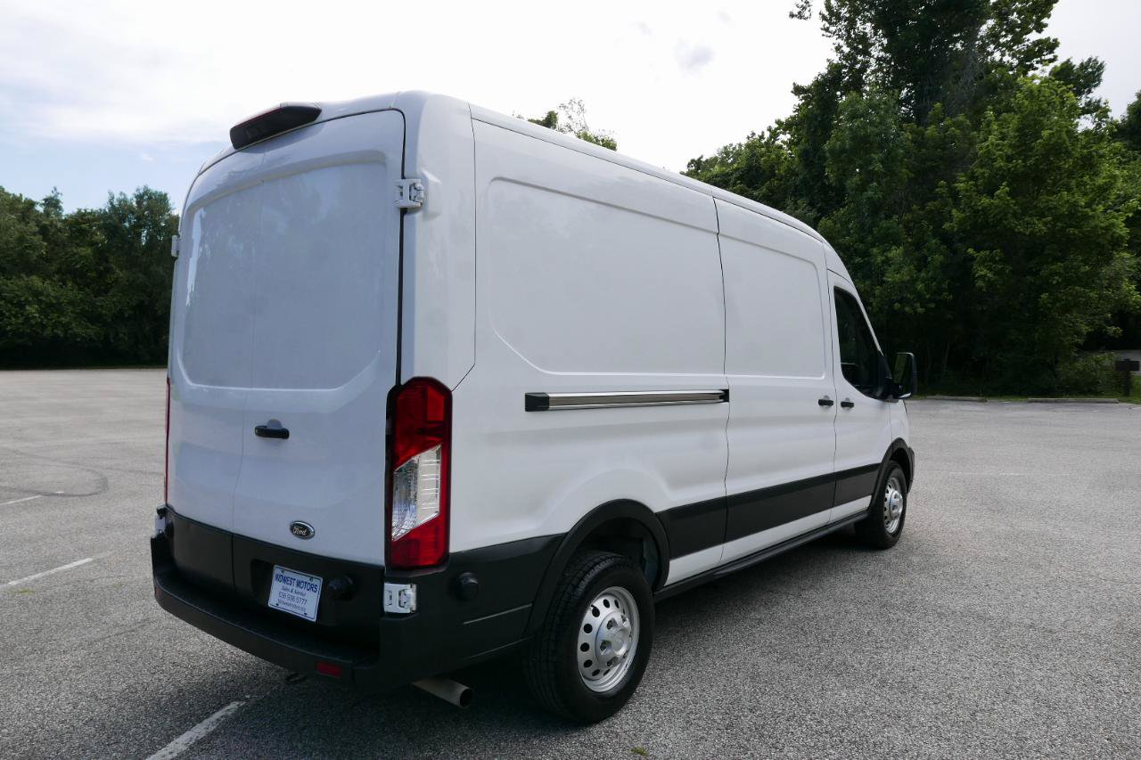 Used 2024 Ford Transit 250 148 Medium Roof Extended AWD image 6