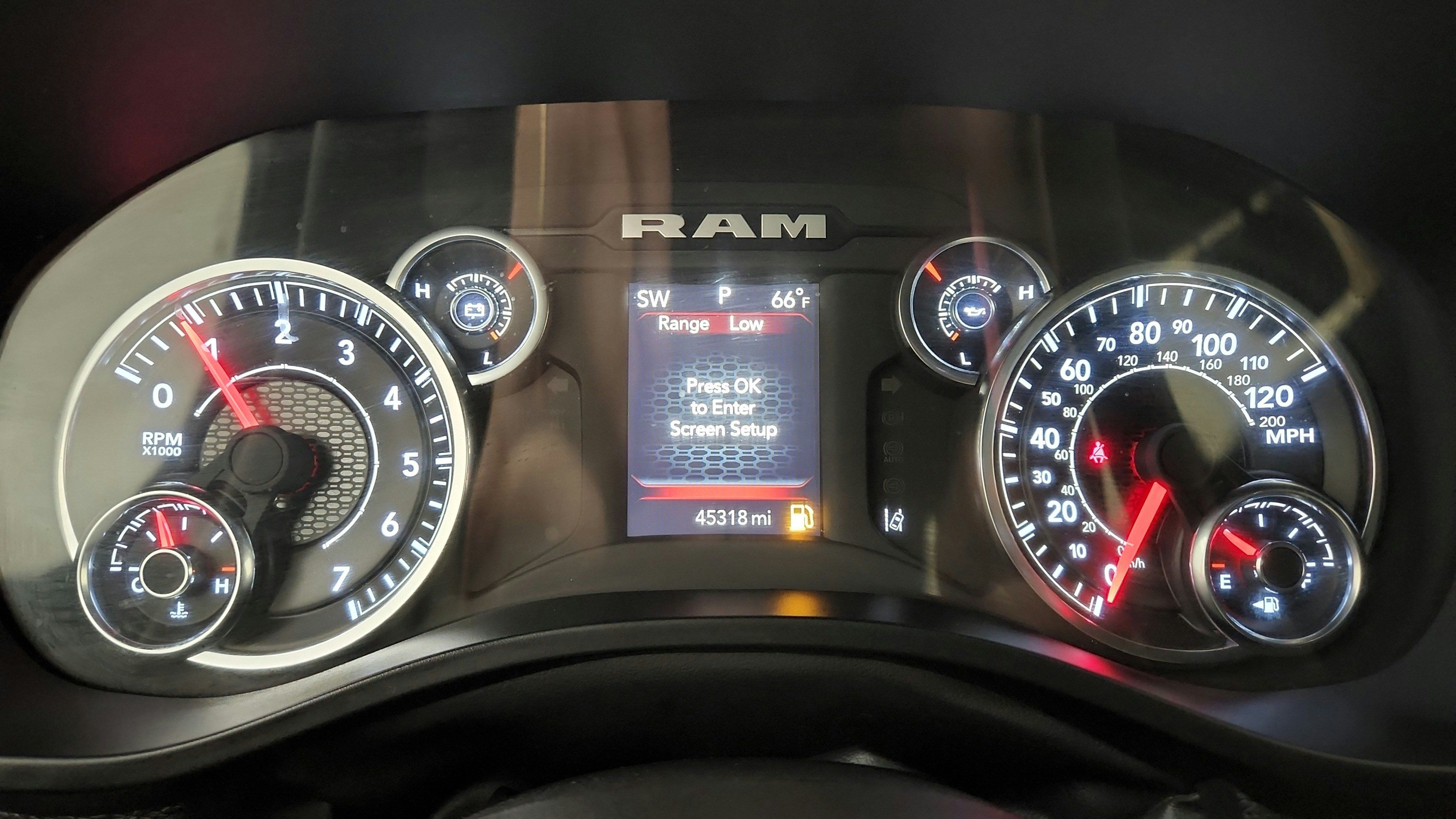 Used 2025 RAM 1500 Big Horn AWD/4WD image 17