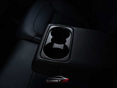 Used 2018 Mercedes-Benz GLE 43 AMG 4MATIC w/ Parking Assist Package image 22