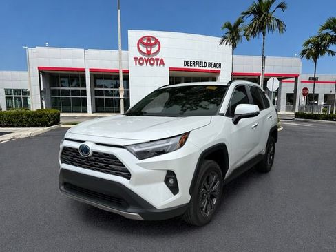 Used 2023 Toyota RAV4 Limited AWD/4WD image 3