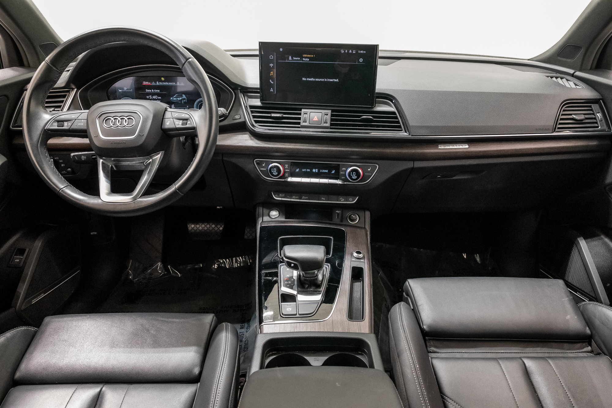 Used 2023 Audi Q5 2.0T Premium Plus w/ Premium Plus Package AWD/4WD image 32