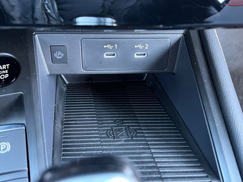 Used 2026 Nissan Kicks SR w/ SR Premium Package image 22