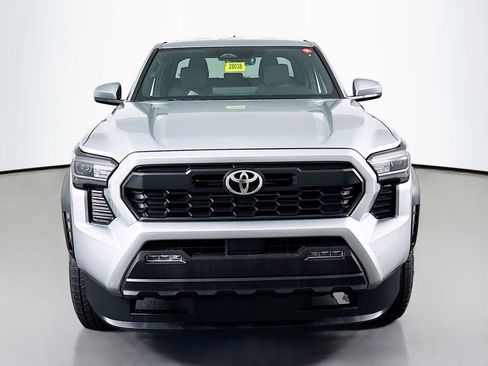 New 2025 Toyota Tacoma TRD Off-Road image 2