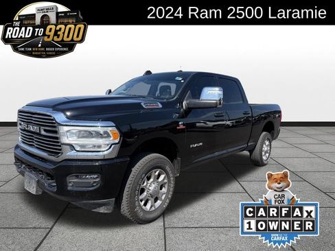 Used 2024 RAM 2500 Laramie w/ Safety Group AWD/4WD image 1